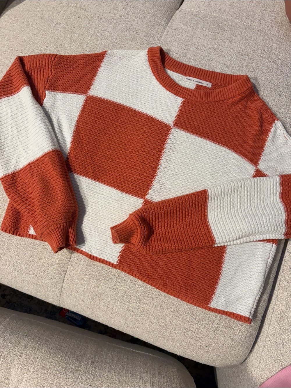 moon & madison Orange and Cream Checkerboard Crewneck Sweater